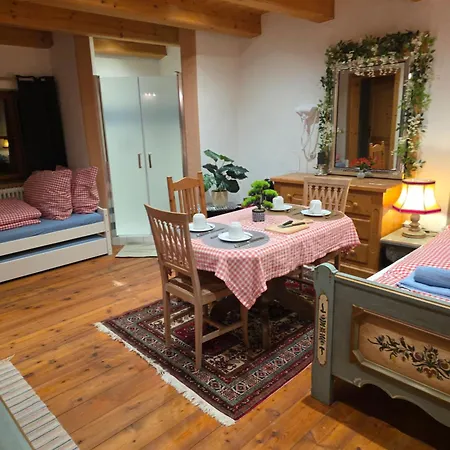 Vakantieboerderij Sonnleit'n 7 *