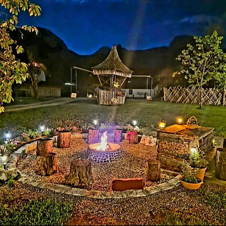Sonnleit'n 7 Farm stay